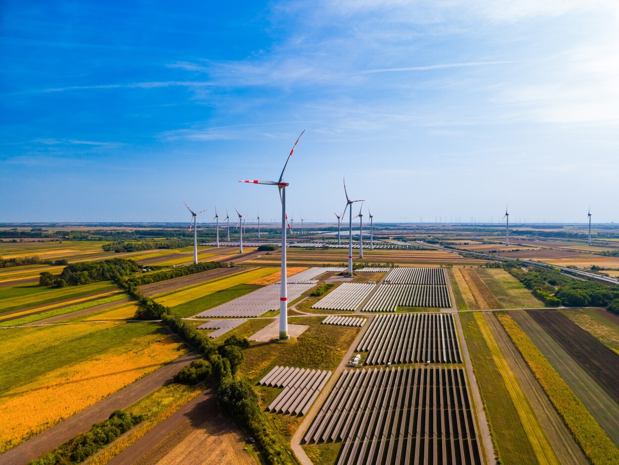 Windpark und Solarpark
