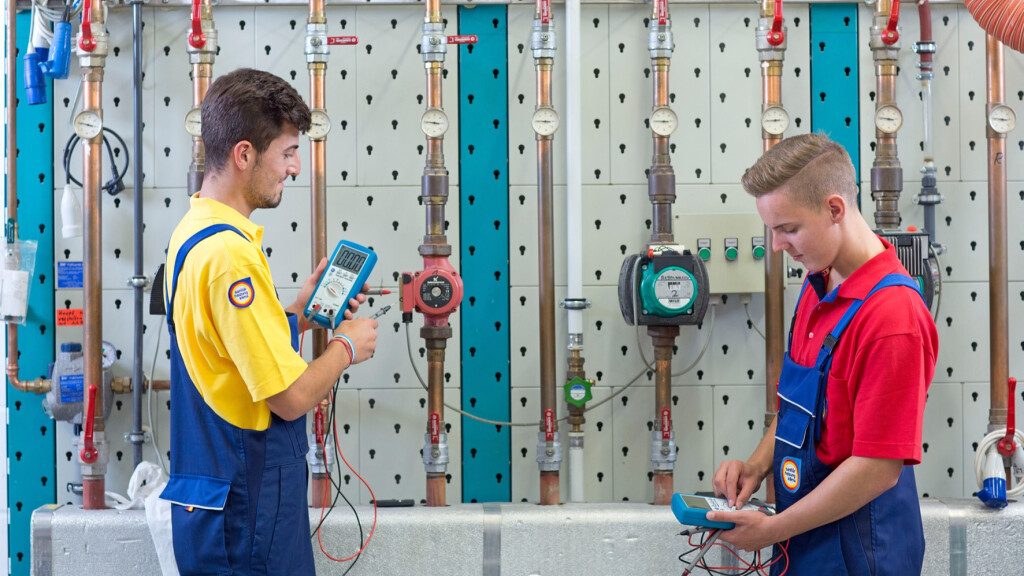 SHK-Anlagenmechaniker werden weiterhin gebraucht – allerdings verändern sich die Aufgaben.
