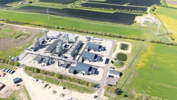 Die industrielle E-Methanol-Anlage des dänischen Energieunternehmens European Energy.