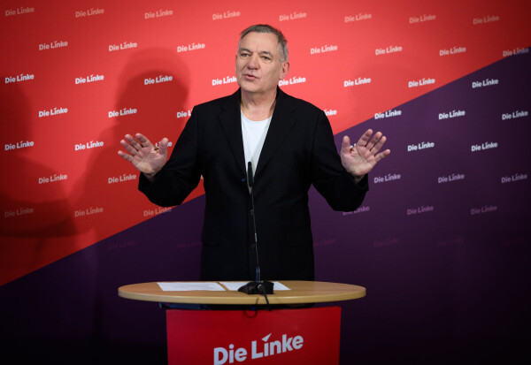 Linken-Chef Jan van Aken findet den Anschlag auf das Berliner Stromnetz «total Panne".