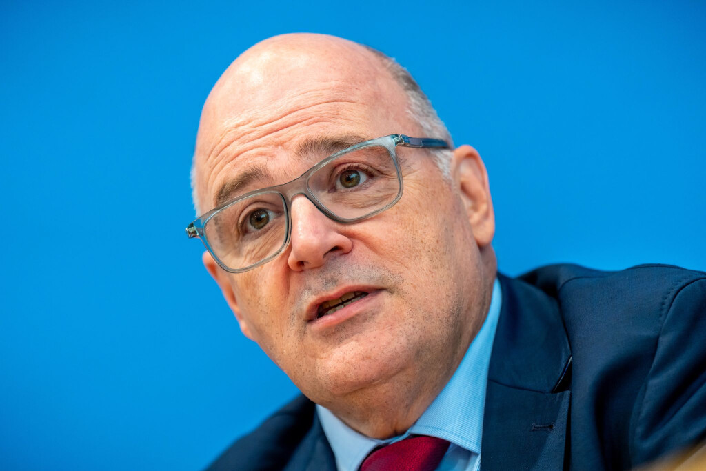 BDA-Chef Kampeter: «Viele Unternehmen können sich die Entlastungsprämie nicht leisten.» (Archivbild)