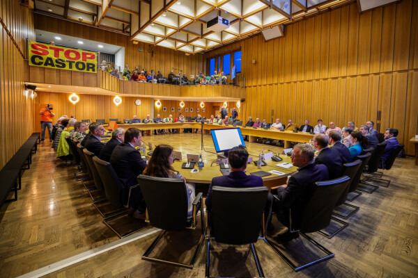 Im Rathaus der Stadt Ahaus haben sich Verantwortliche verschiedener Behörden den Fragen der Bürger gestellt.