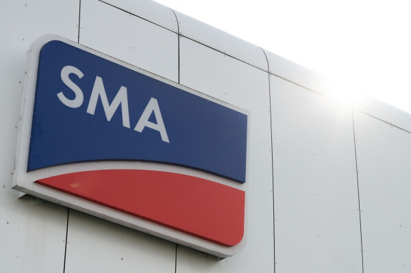 SMA Solar steht vor weiteren Einschnitten: Bis Ende 2026 sollen weltweit rund 350 Stellen wegfallen, vor allem am Standort Niestetal. (Archivbild)