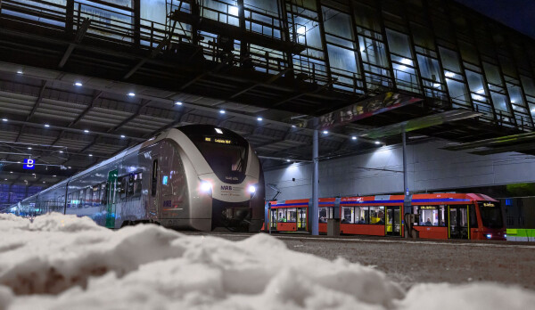 Zwischen Chemnitz und Leipzig verkehrt der erste Akkuzug im regulären Betrieb in Sachsen.