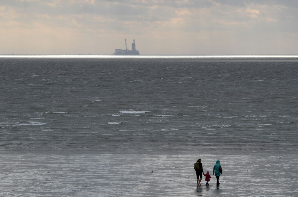 Der WWF hat seine Forderung erneuert, die Ölforderung im Wattenmeer bis 2030 einzustellen. (Archivbild)