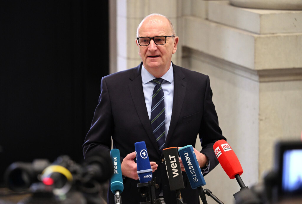 Dietmar Woidke will erneuerbare Energie aus Brandenburg auch stärker in Brandenburg nutzen. (Archivbild)