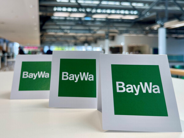 Aus vier mach drei: Die Baywa trennt sich von ihrem Vorstandschef, nun sollen die verbliebenen drei Vorstände das Unternehmen leiten. (Symbolbild)