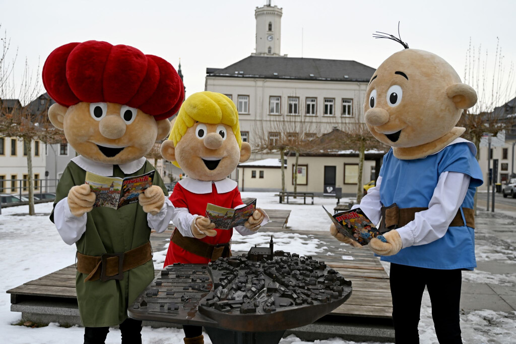 Seit 50 Jahren begeistern die Abrafaxe Generationen von Comic-Fans. Nun begeben sie sich in einem Sonderheft im Erzgebirge auf die Suche nach dem «blauen Schatz».