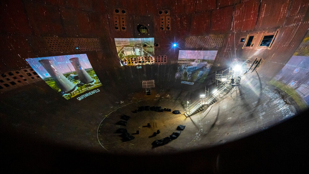 Die Kuppel des stillgelegten Kernkraftwerks Stade ist nun Kulisse für ein Kunstprojekt.