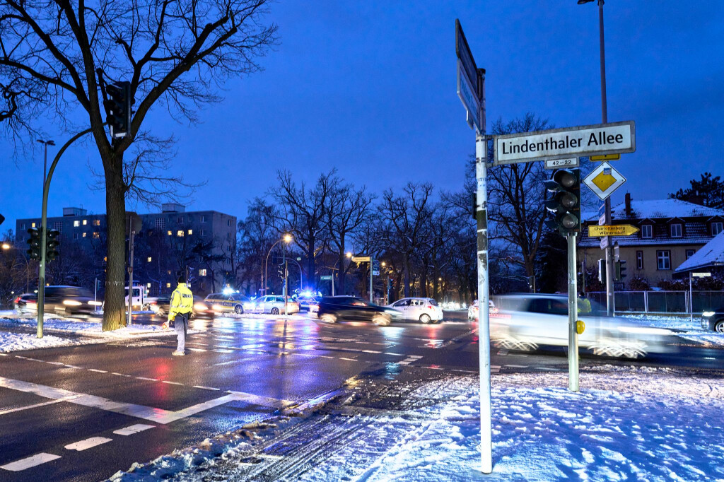 Noch bis spätestens Donnerstag wird es brauchen, bis der Strom im Südwesten der Hauptstadt überall wieder hergestellt ist.