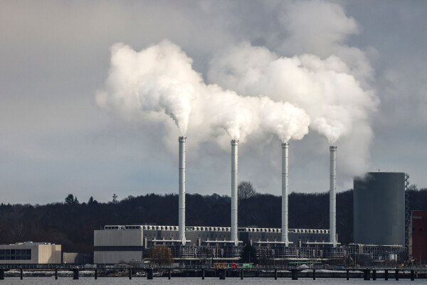 Noch wird Gas im Küstenkraftwerk Kiel in 20 Motoren zur Strom- und Wärmeerzeugung verbrannt. (Archivbild)