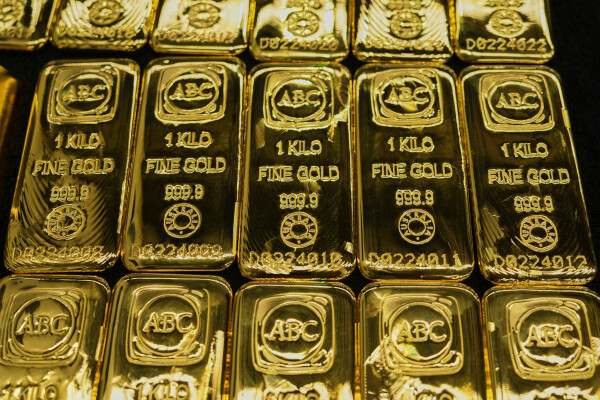 Der Goldpreis fällt nach seinem jüngsten Rekordhoch (Archivbild)