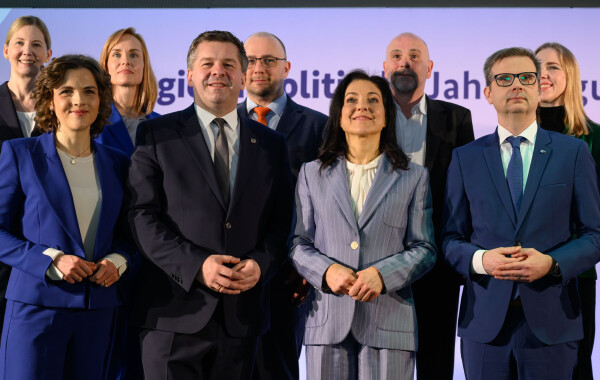 Auf der regionalpolitischen Jahrestagung diskutieren Vertreter aus Politik, Wirtschaft und Wissenschaft über Strukturwandel, bezahlbare Energie und neue Wachstumsfelder für Sachsen-Anhalt.