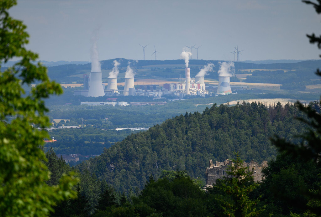 Seit Jahren schwelt der Streit um den Abbau von Braunkohle in Turów nahe der deutschen Grenze. (Archivbild)