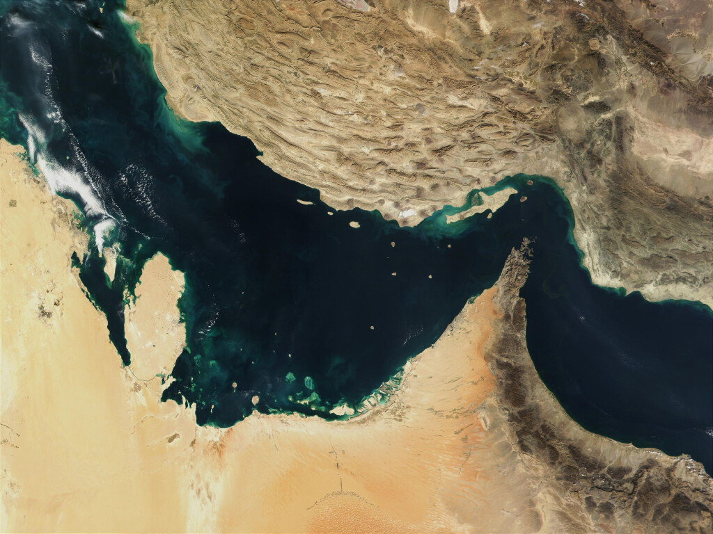 Auf der Satellitenaufnahme sind der Persische Golf, die Straße von Hormus und der Golf von Oman zu sehen. (Archivbild)