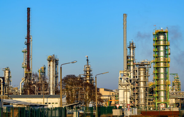 Die PCK-Raffinerie gehört mehrheitlich Rosneft. (Archivbild)