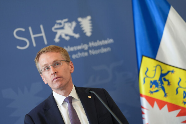 «Wir haben in Schleswig-Holstein viel Mittelstand, die im Moment auch Entlastung brauchen und nicht zusätzliche Belastungen», erklärte Ministerpräsident Daniel Günther (CDU). (Archivbild)