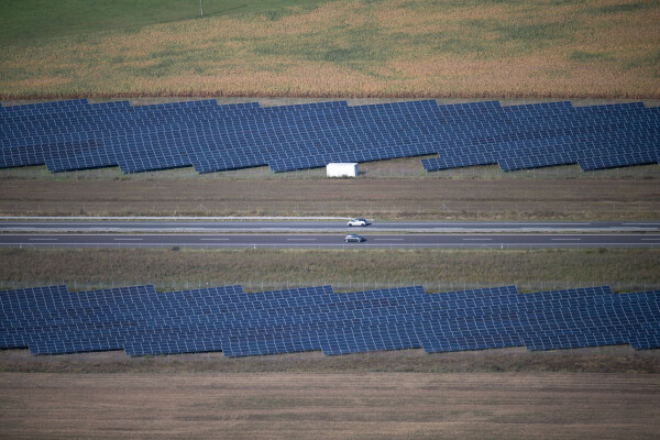 Eine Analyse der Landesenergieagentur sieht in Thüringen großes Potenzial für Solarflächen. (Symbolbild)