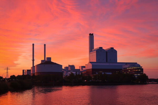 Vor allem fossile Energieträger wurden für die Stromerzeugung in Hamburg genutzt. (Symbolbild)