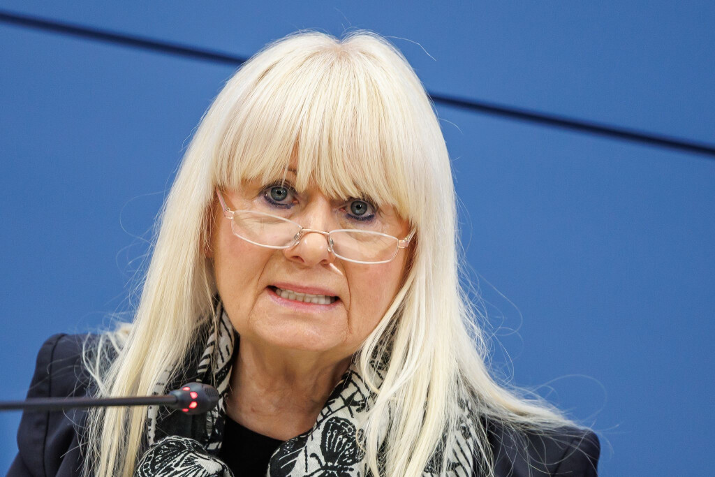 Innensenatorin Iris Spranger (SPD) will als Konsequenz aus den Erfahrungen mit dem mehrtägigen Stromausfall in Berlin auch einige Gesetze ändern.