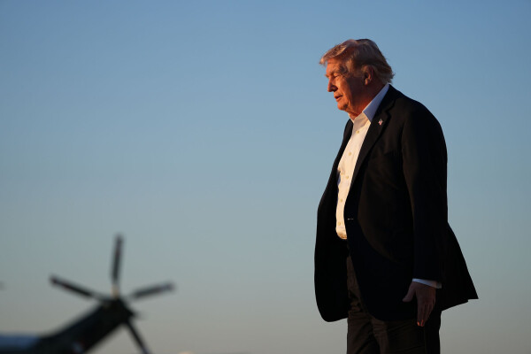 Trump kündigt eine neue Initiative in der Straße von Hormus an - lässt aber viele Details offen.