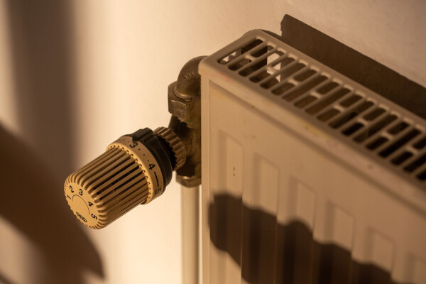 Im Januar haben Schleswig-Holsteiner einer Auswertung zufolge 6,9 Prozent mehr Energie für die Heizung als im Vorjahresmonat verbraucht. (Symbolbild)