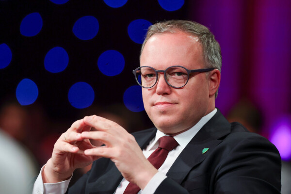 Thüringens Ministerpräsident Mario Voigt (CDU) hat sich zur gescheiterten Abstimmung über die Entlastungsprämie im Bundesrat geäußert. (Archivbild)