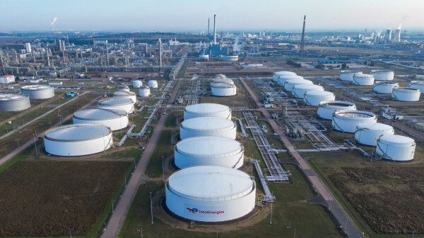 Martin Naundorf von der InfraLeuna GmbH warnt vor steigenden Energiepreisen durch den geplanten EU-Importstopp für russisches Erdgas (Archivbild)