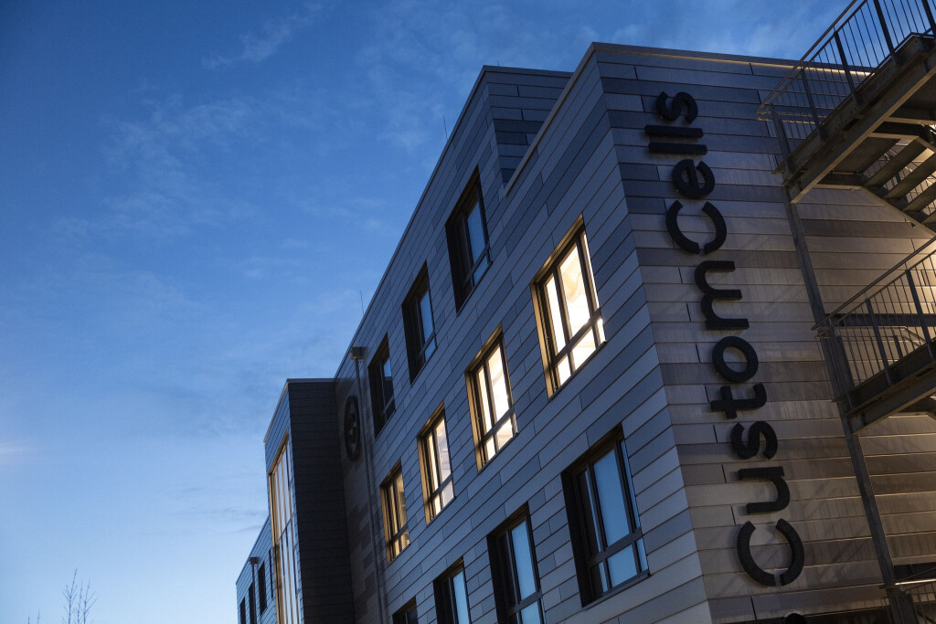 Beim Batteriehersteller CustomCells wurde die Mitarbeiterzahl von rund 230 auf 100 reduziert.