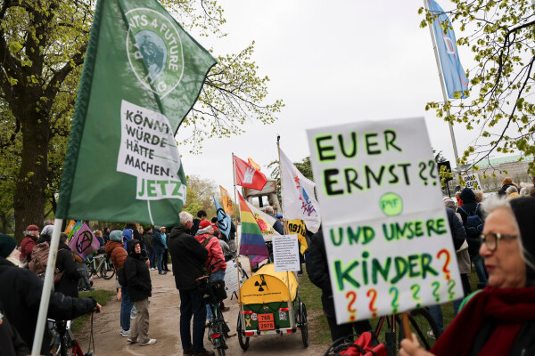 Auch in Hamburg folgten Menschen dem Aufruf von Fridays For Future.