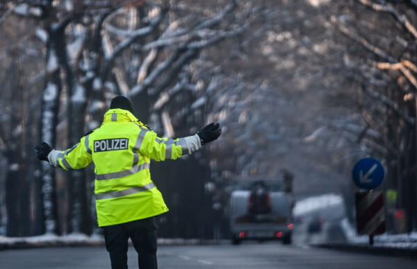 Die Berliner Polizei war während des Stromausfalls der vergangenen Tage an vielen Stellen gefragt. (Archivfoto)